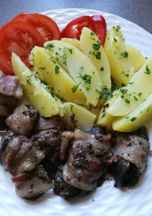 Baconba tekert csirkemáj🐥 recept fotója
