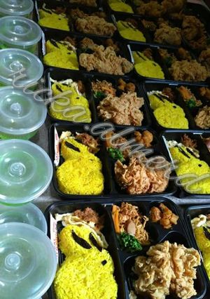 Foto resep Nasi Kuning Magic Com