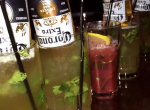 Una foto de Mojito Corona