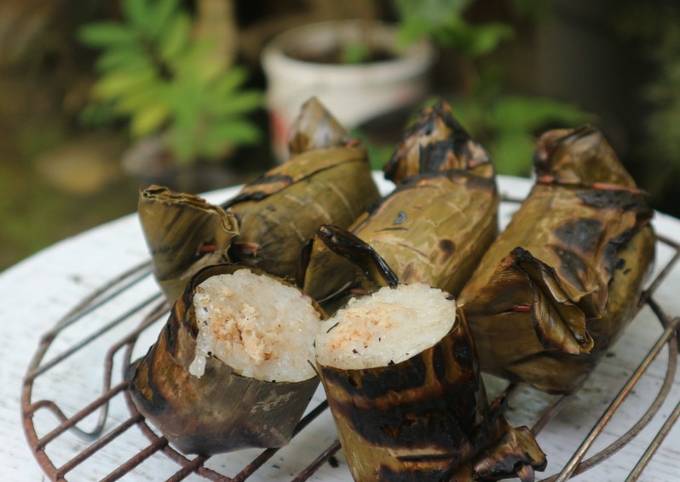 Lemper Bakar Isi Ayam