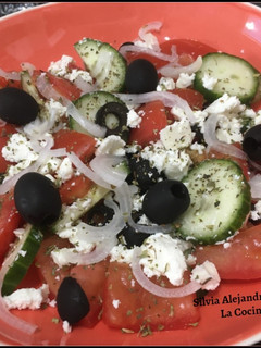 Una foto de Ensalada griega