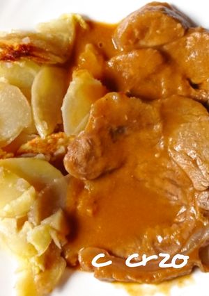 Una foto de Redondo ternera con salsa de bellotas