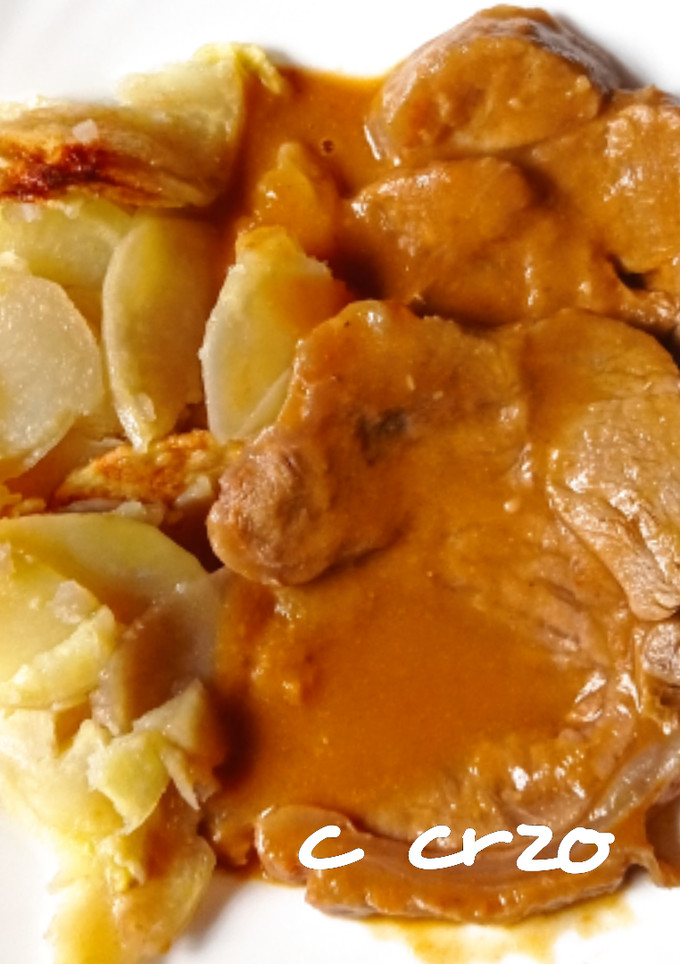 Una foto de Redondo ternera con salsa de bellotas