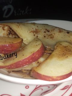 Apple crepes ainihin hoton girkin