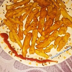 A picture of Crunchy fries pakora.