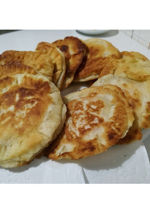Una foto de Empanadillas de jamón York y queso