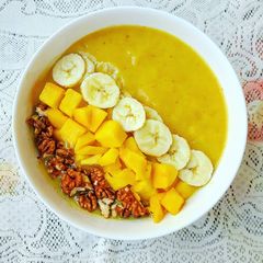 A picture of Mango Smoothie Bowl.