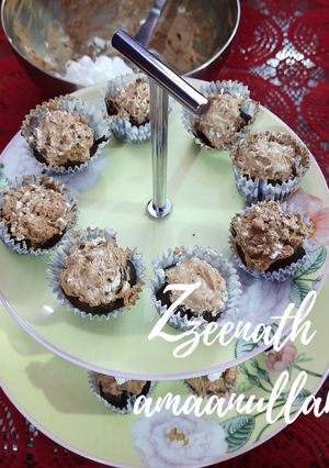 A picture of Mini Chocolate Cupcakes.
