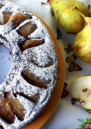Foto di Ciambella soufflé pere e cioccolato