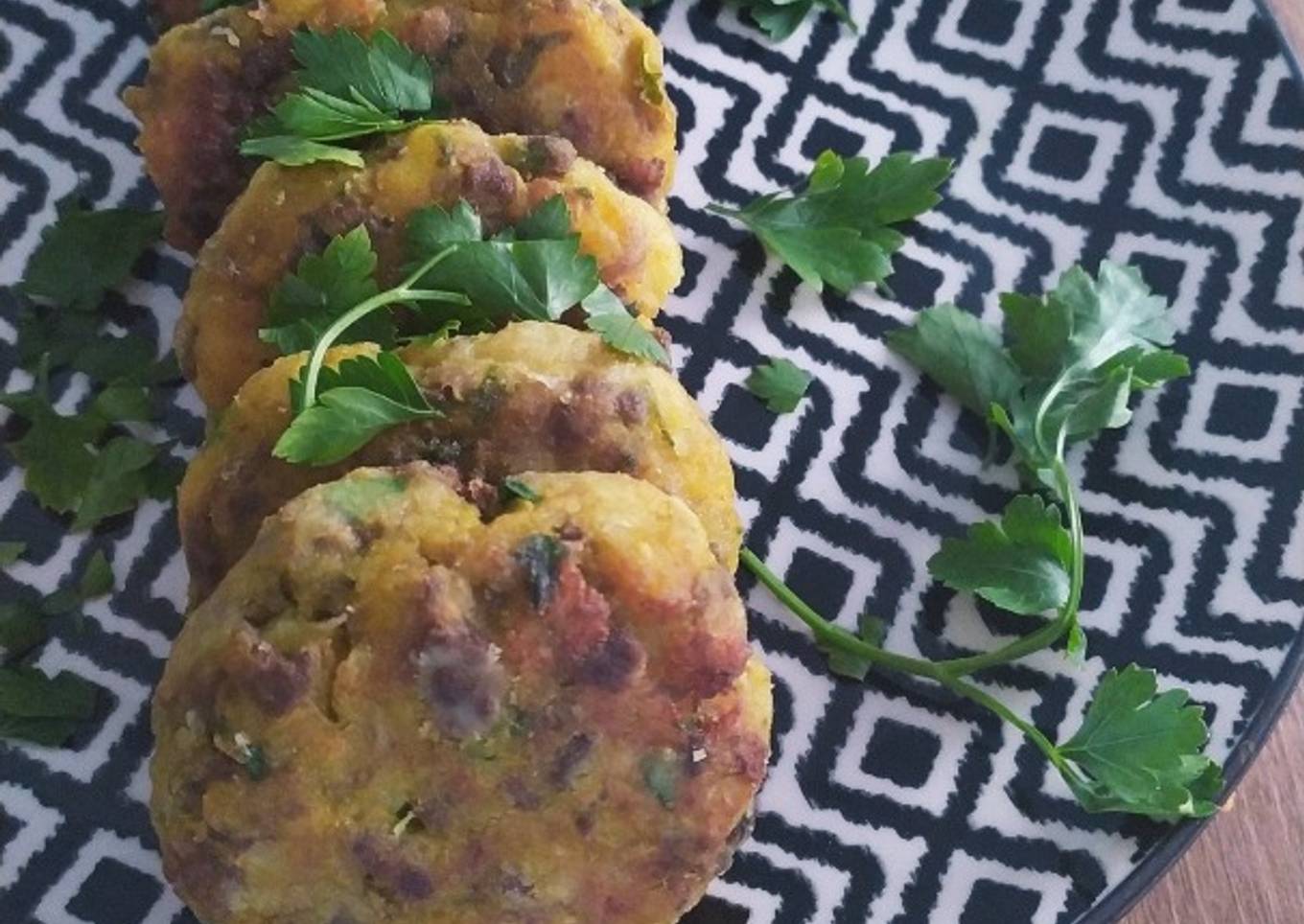 MAAKOUDA (GALETTE DE POMME DE TERRE)