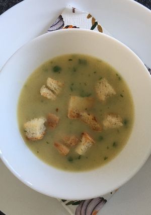 Hagymakrémleves gm és vegán recept fotója