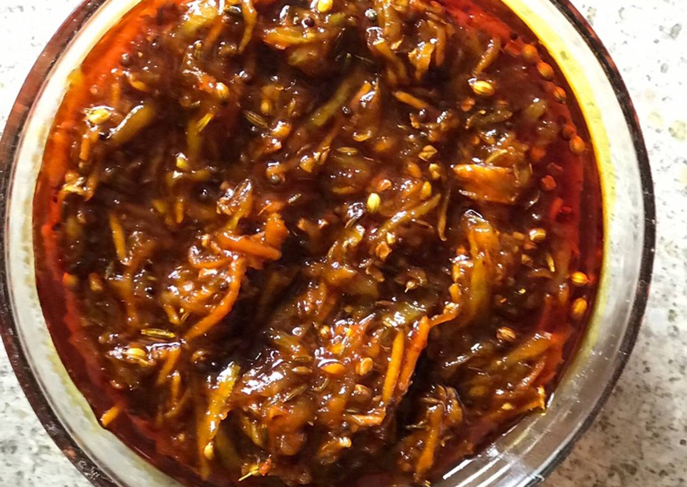 Mango and turmeric chutney