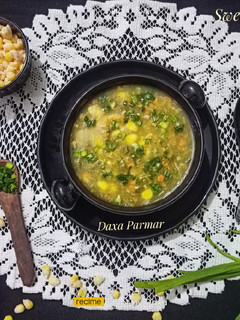 સ્વીટ કોર્ન સૂપ (Sweet Corn Soup Recipe In Gujarati) રેસીપી મુખ્ય ફોટો