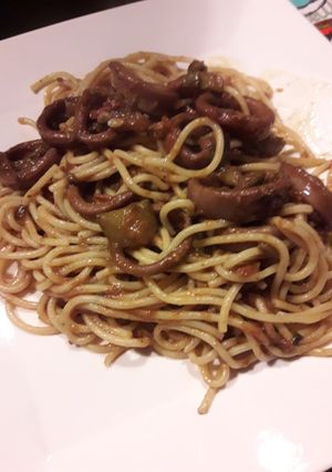 Una foto de Spaghetti con salsa de calamar