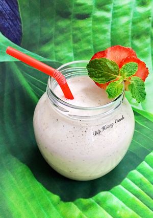 Hình của món Sinh Tố Dâu Chuối🍓🍌.
