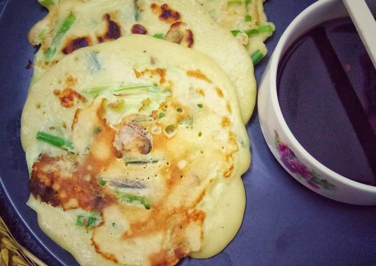 Cara Mudah Buat Pajeon (Korean Pancake) yang Mudah