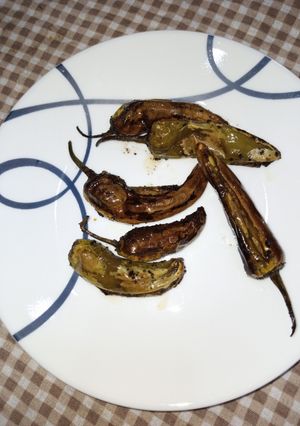 A picture of Stuffed Masala Fried Chillies.