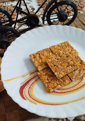 A picture of Peanut Sesame Seeds Chikki.