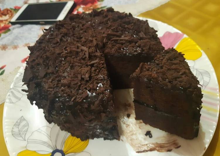 Simple Way to Make Favorite Egg less Chocolate Cake(without oven)