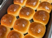 A picture of milk bread rolls