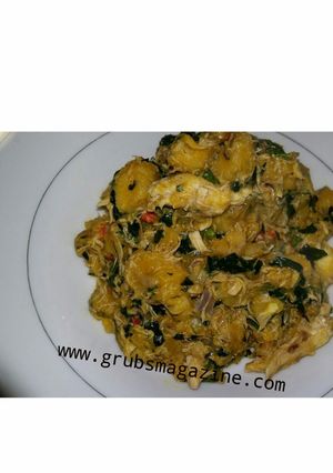 A picture of Porridge Yam with Smoked Fish.