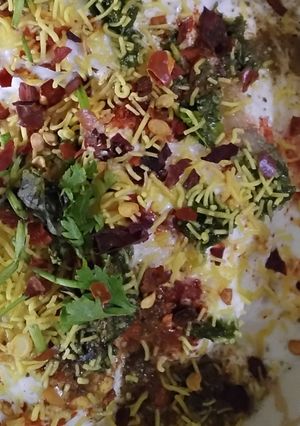 A picture of Healthy and Tasty Urad Moong Dal Dahi Vada.
