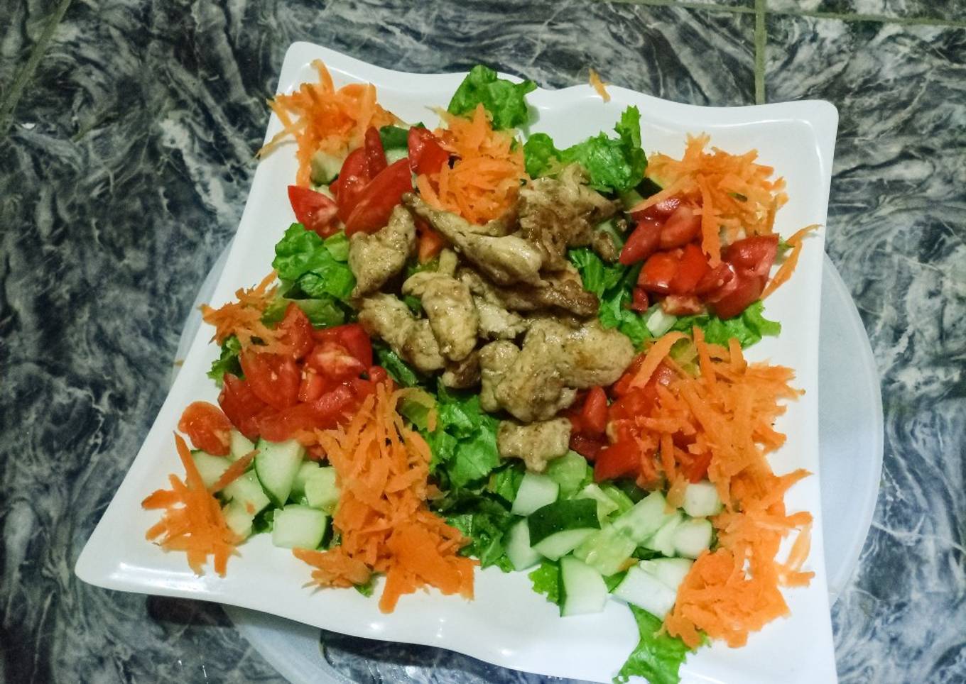 Lettuce chicken salad