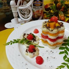 A picture of Fruity khatta meetha dhokla.