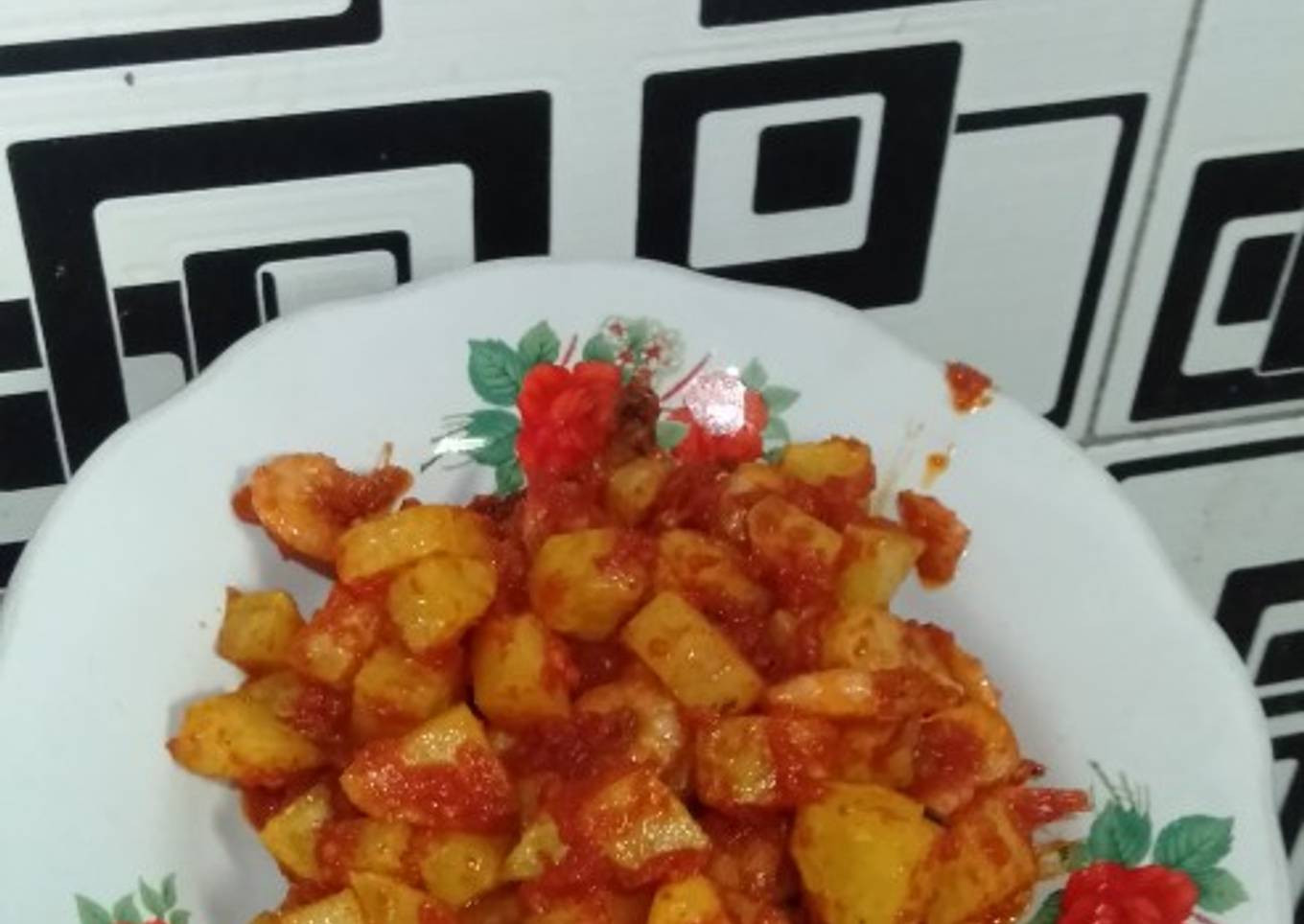 Balado udang dan kentang