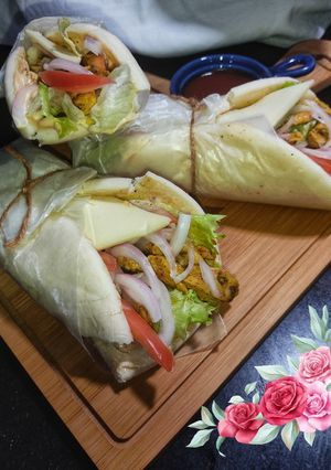 A picture of Peri Peri Shawarma.