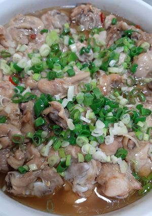 油潑蔥油雞 的食譜成品照片