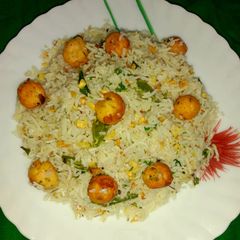 A picture of Burnt Garlic Paneer Balls Rice.