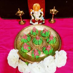 A picture of Coconut Rose Modak.