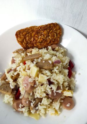 Foto resep Nasi goreng bakso sosis keju