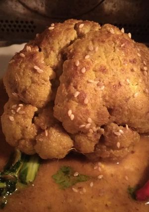 নিরামিষ ফুলকপির রোস্ট(Veg Couliflower Roast recipe in bengali) রেসিপির প্রধান ছবি