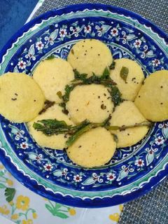 खमन ढोकला (Khaman dhokla recipe in hindi) रेसिपी मुख्य फोटो
