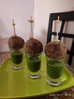 ફરાળી સુરણ બોલ(Farali Ball Recipe in Gujarati) રેસીપી મુખ્ય ફોટો