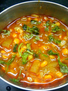 चने की दाल लौकी (Chane ki dal lauki recipe in hindi) रेसिपी मुख्य फोटो