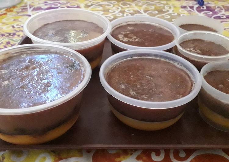 Puding lapis oreo