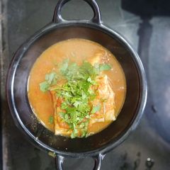 A picture of Papad roll sabji with leftover potato.