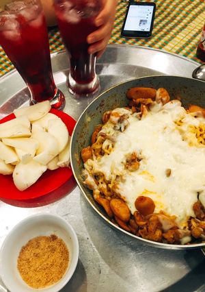 Hình của món Mì gà phomai.