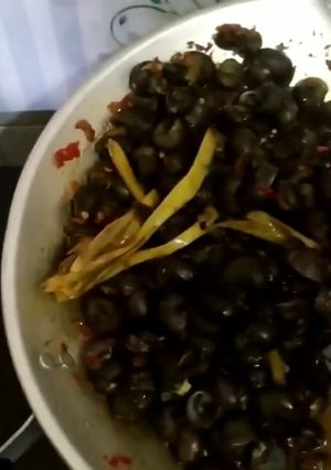 Foto resep Tutut pedas kuah segar / kraca pedas / keong sawah lezat
