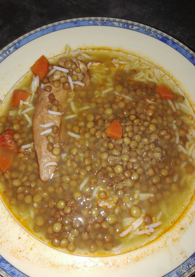 Una foto de Lentajas con pollo