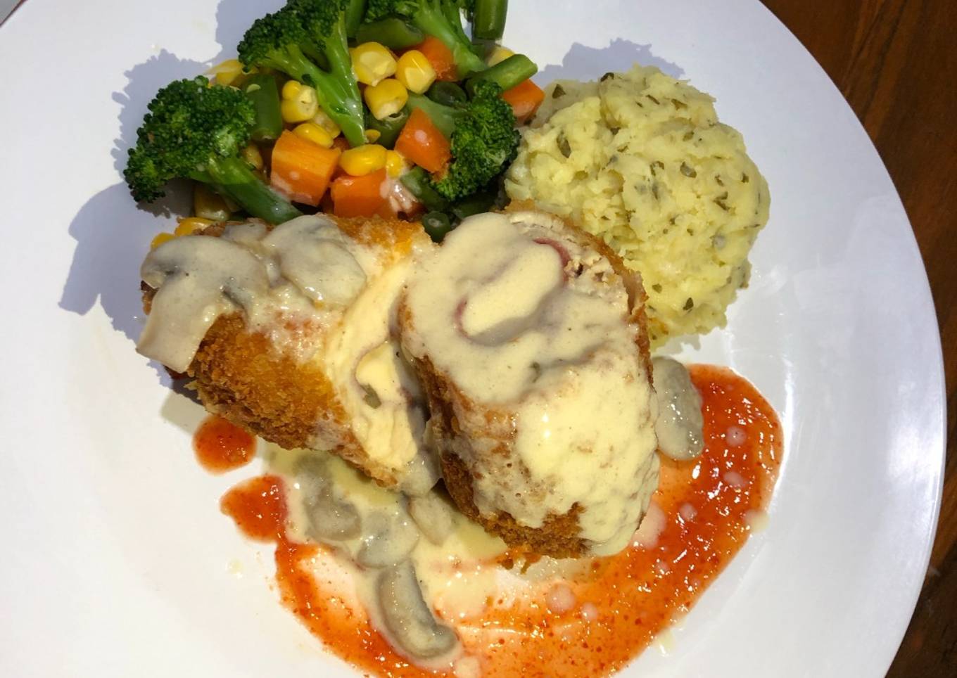 Chicken Cordon Bleu with Mushroom Sauce & Mashed Potato