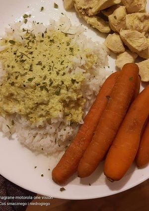 Zdjęcie przepisu ,,Kurczak w sosie curry,,.