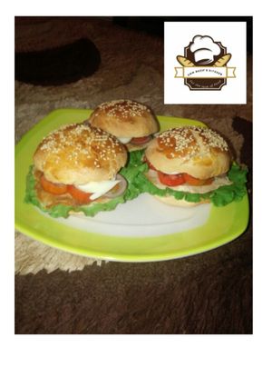 A picture of Hand burger.