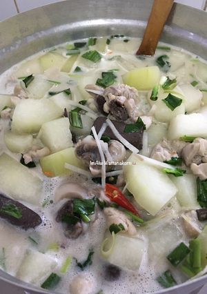 รูปของ “ต้มข่าไก่”