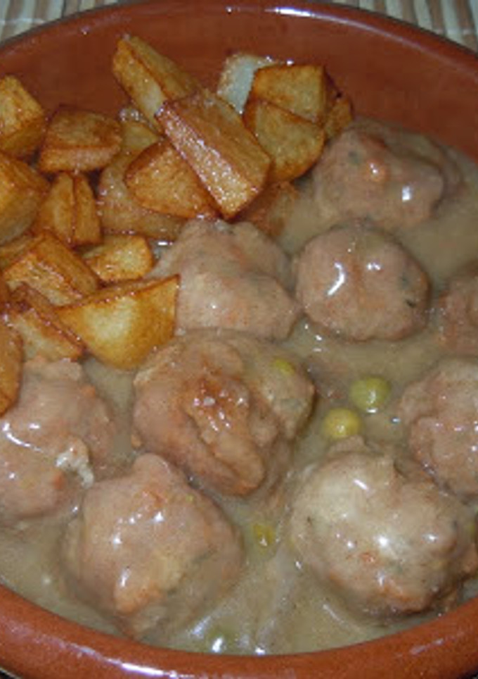 Una foto de Albóndigas en salsa