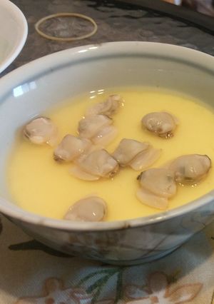A picture of Clam Steamed Egg 蛤蜊蒸蛋.
