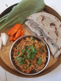 ઓળો રોટલો (Oro Rotlo Recipe In Gujarati) રેસીપી મુખ્ય ફોટો